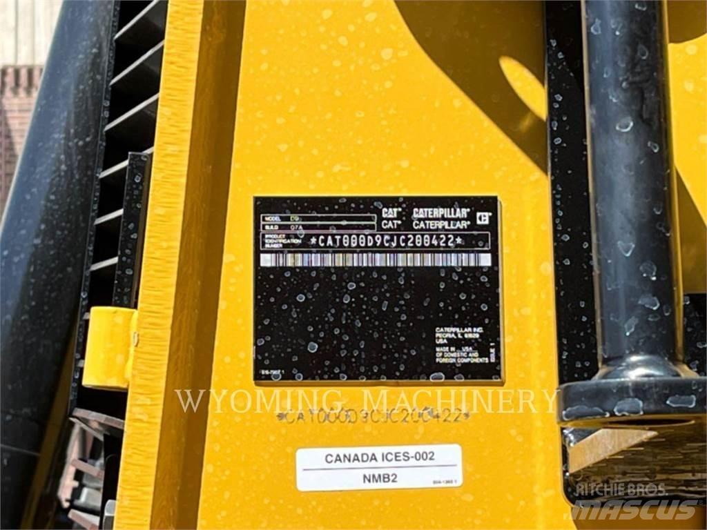 CAT D9 Telaketjupuskutraktorit