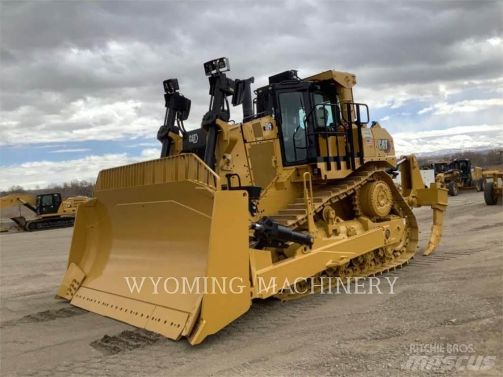 CAT D9 Telaketjupuskutraktorit