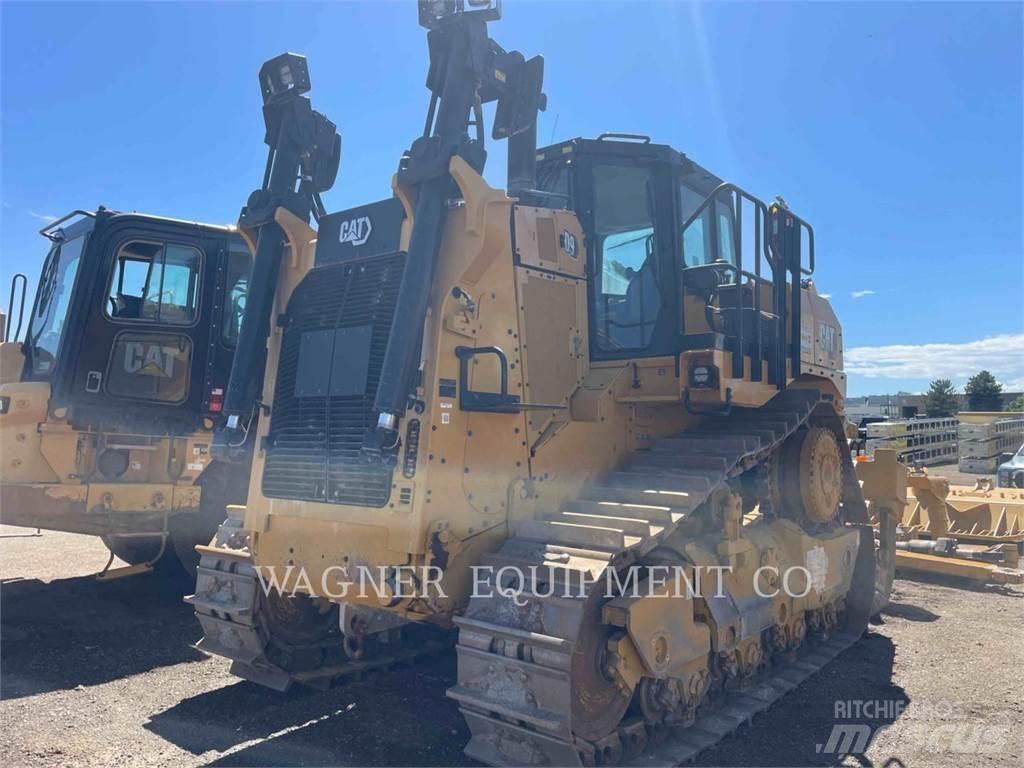CAT D9 Telaketjupuskutraktorit