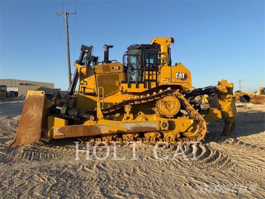 CAT D9 Telaketjupuskutraktorit