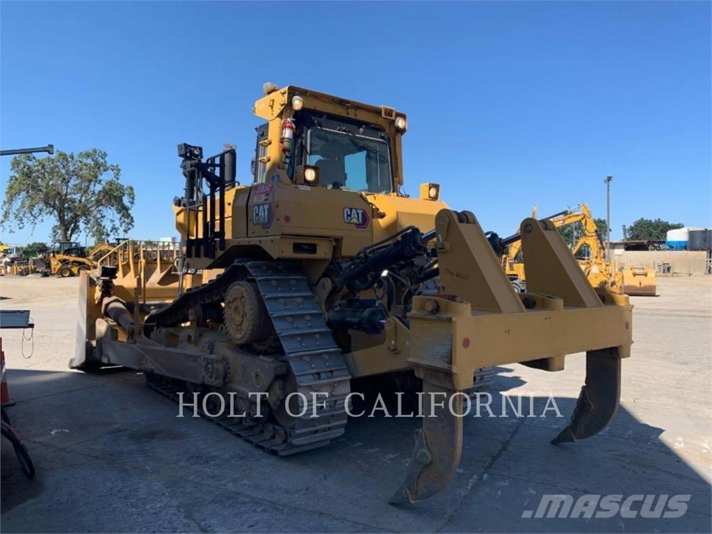 CAT D9 Telaketjupuskutraktorit