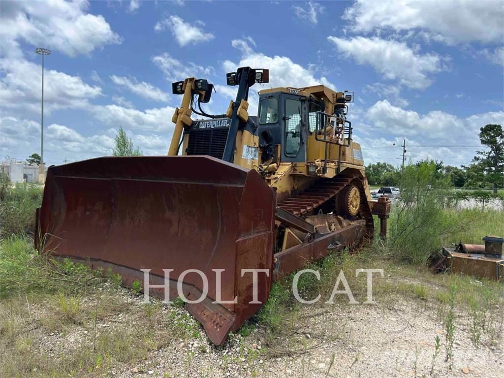 CAT D9R Telaketjupuskutraktorit