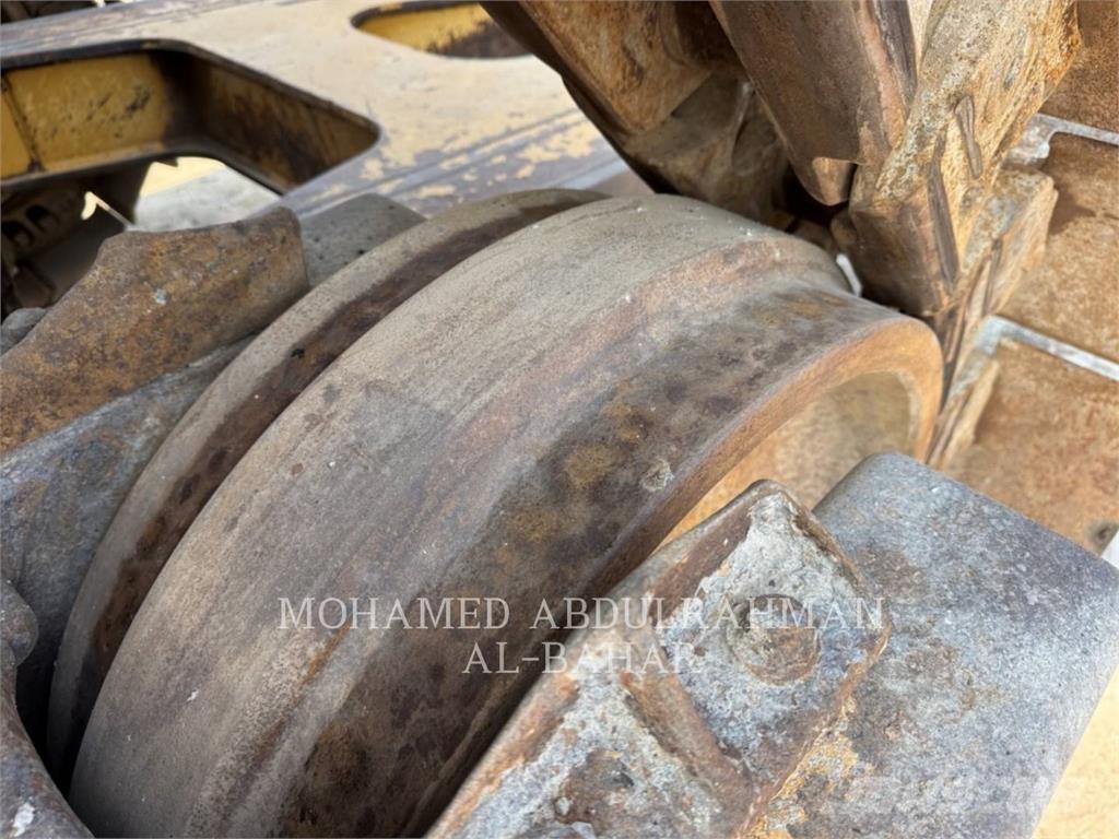 CAT D9RLRC Telaketjupuskutraktorit