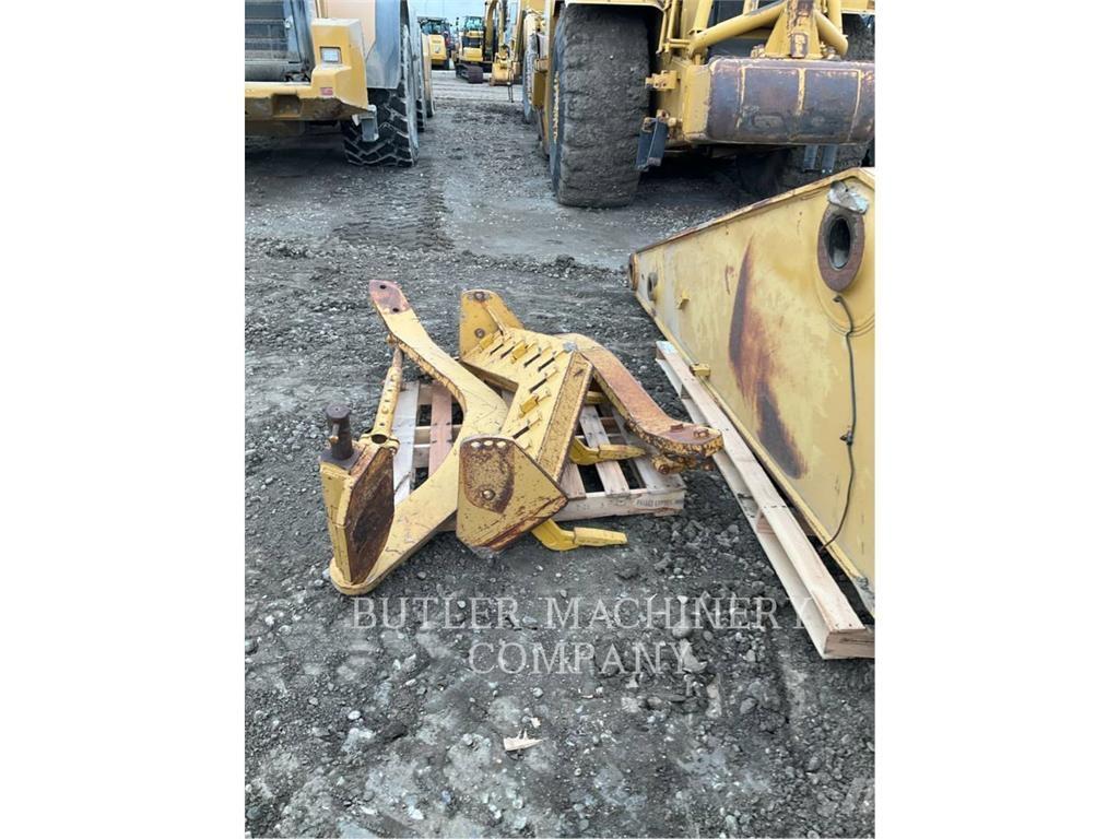 CAT FRONT SCARIFIER Repijät