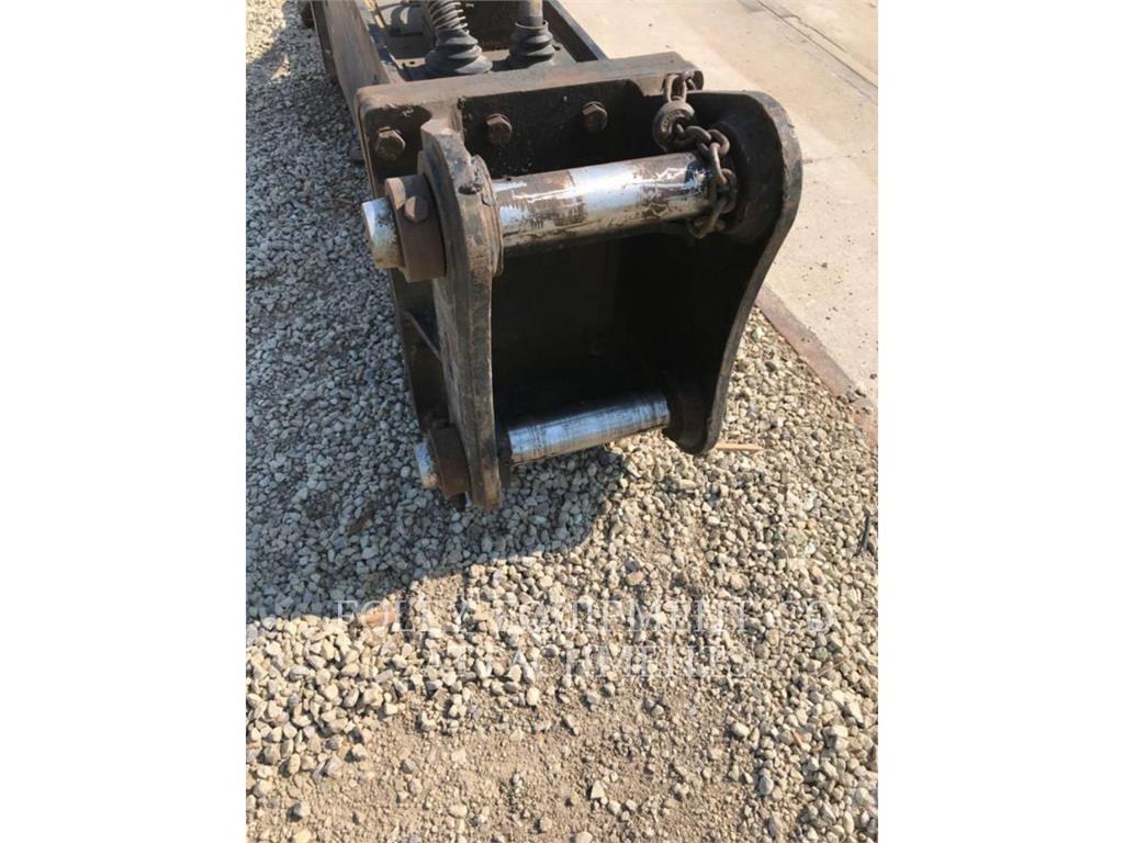 CAT HB120GC-B Telakaivukoneet