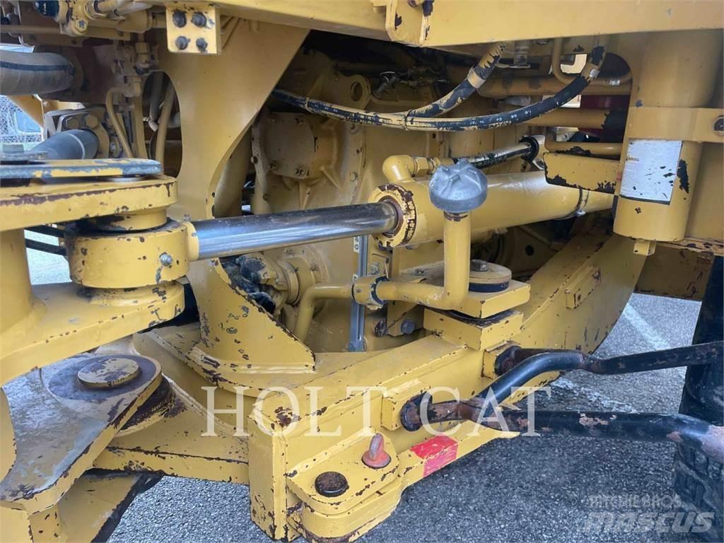 CAT IRONWOLF 972GII Pyöräkuormaajat