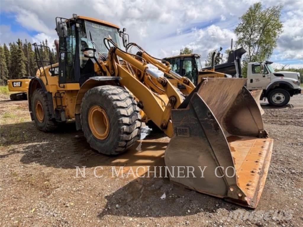 CAT IT62H Pyöräkuormaajat