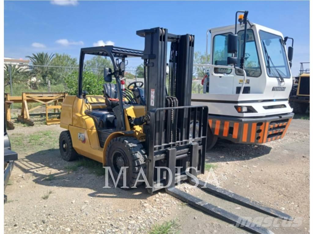 CAT LIFT TRUCKS DP50CNM Dieseltrukit