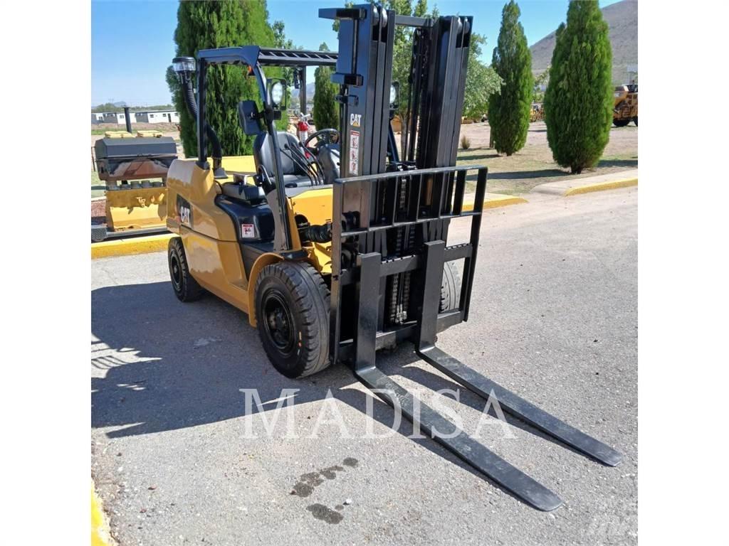 CAT LIFT TRUCKS DP50NM1 Dieseltrukit