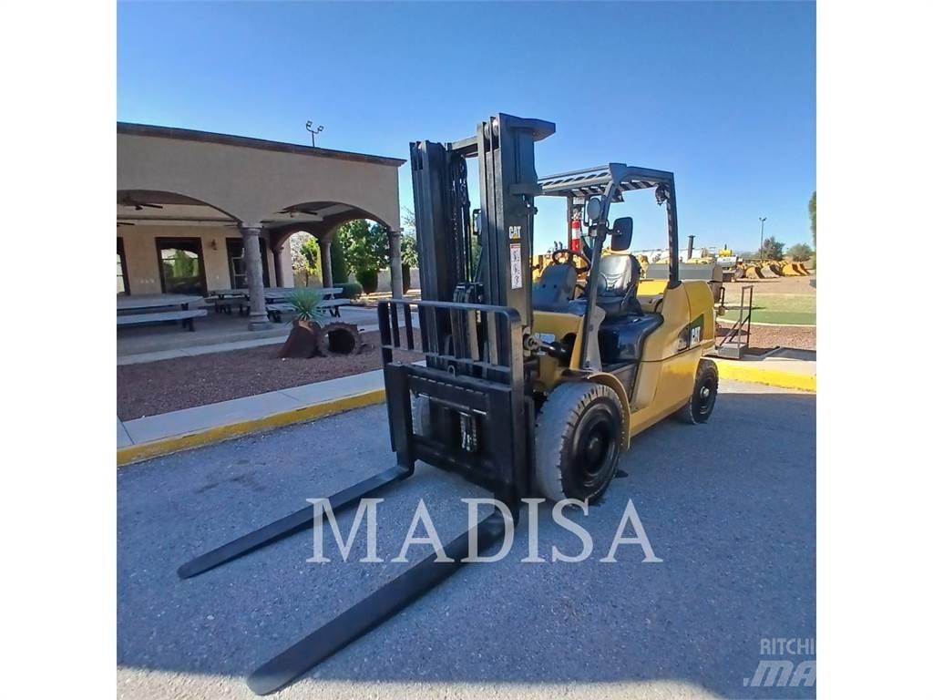 CAT LIFT TRUCKS DP50NM1 Dieseltrukit