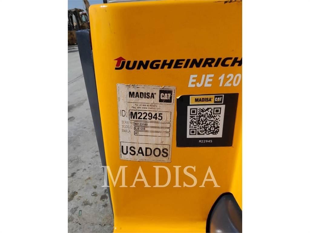 CAT LIFT TRUCKS EJE120E Golfautot