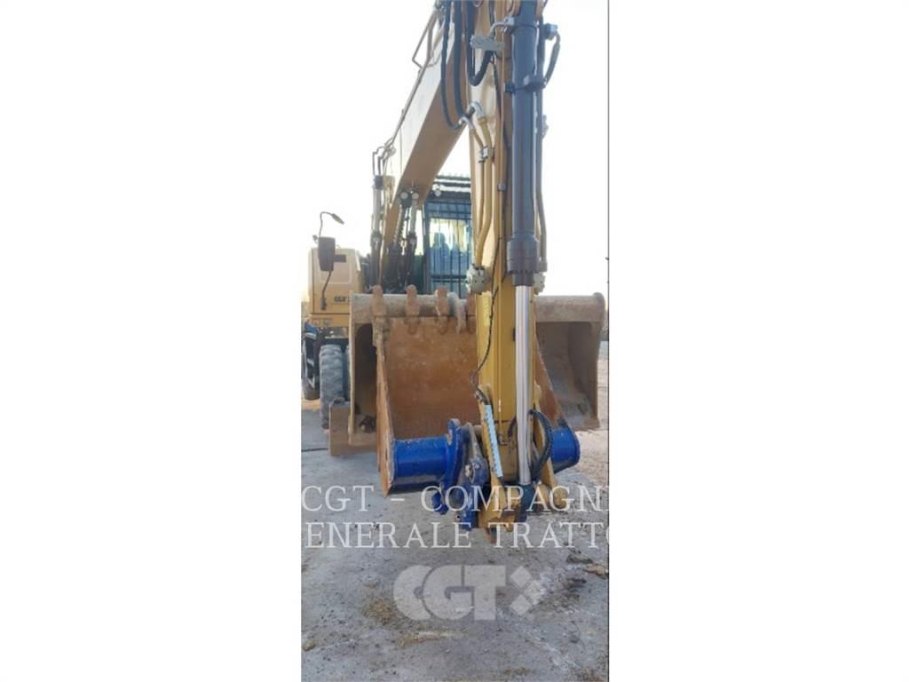 CAT M314 Pyöräkaivukoneet