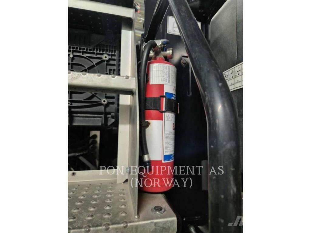 CAT M314F Pyöräkaivukoneet