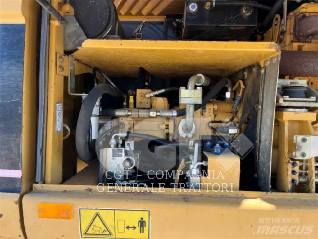CAT M315C Pyöräkaivukoneet