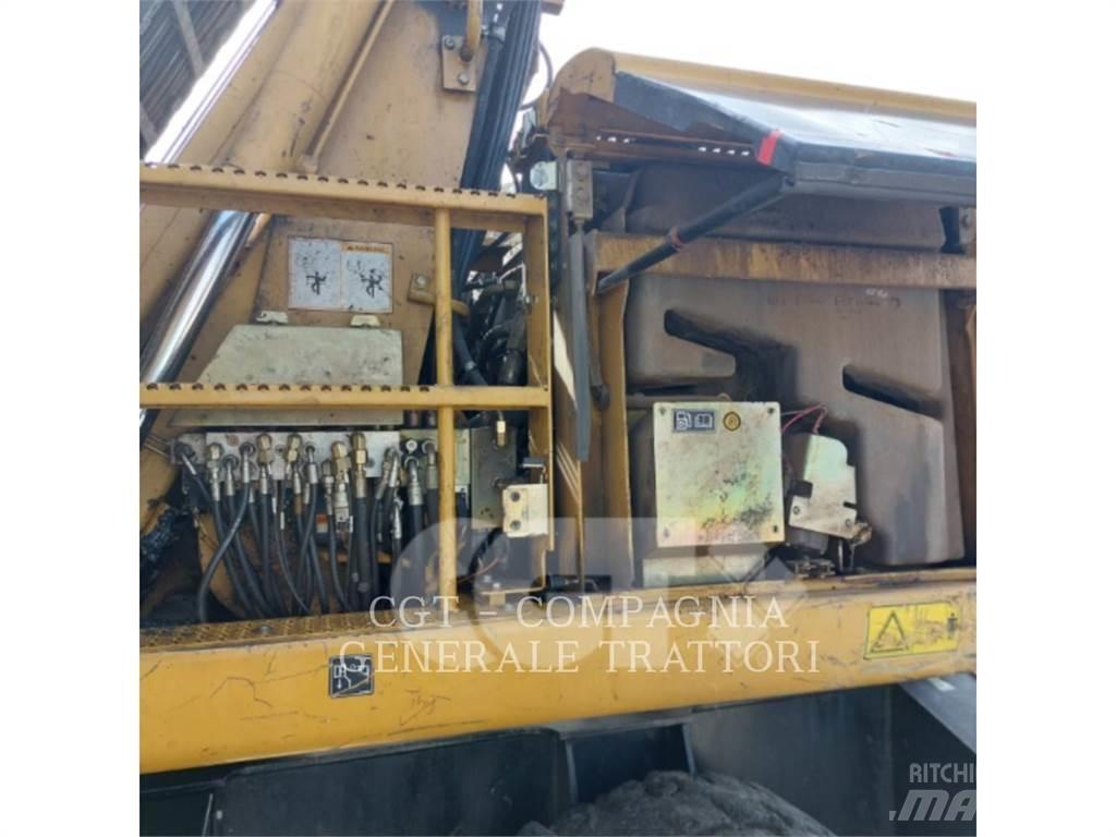 CAT M318C Pyöräkaivukoneet