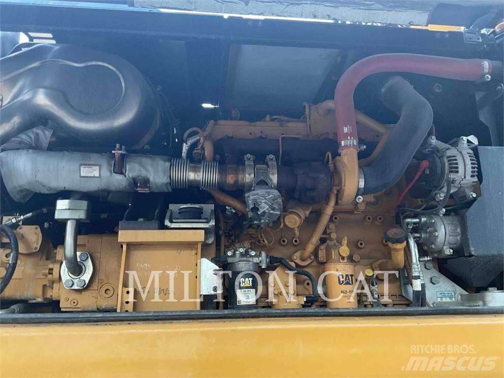 CAT M320F Pyöräkaivukoneet