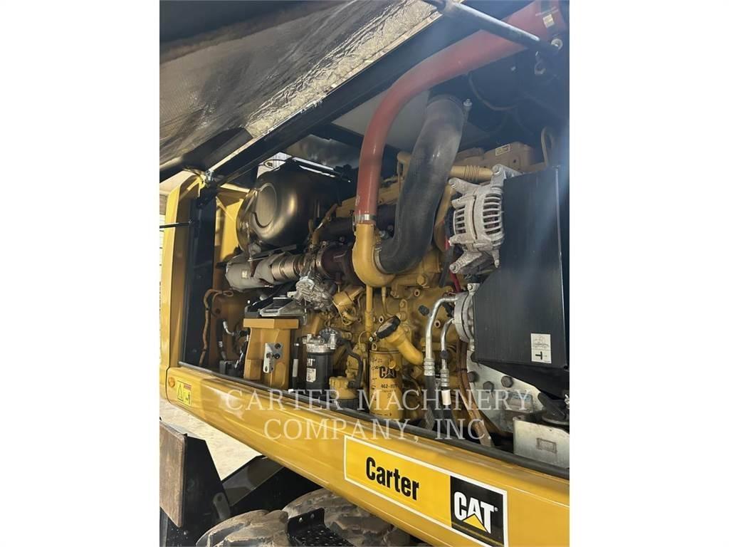 CAT M322F Pyöräkaivukoneet