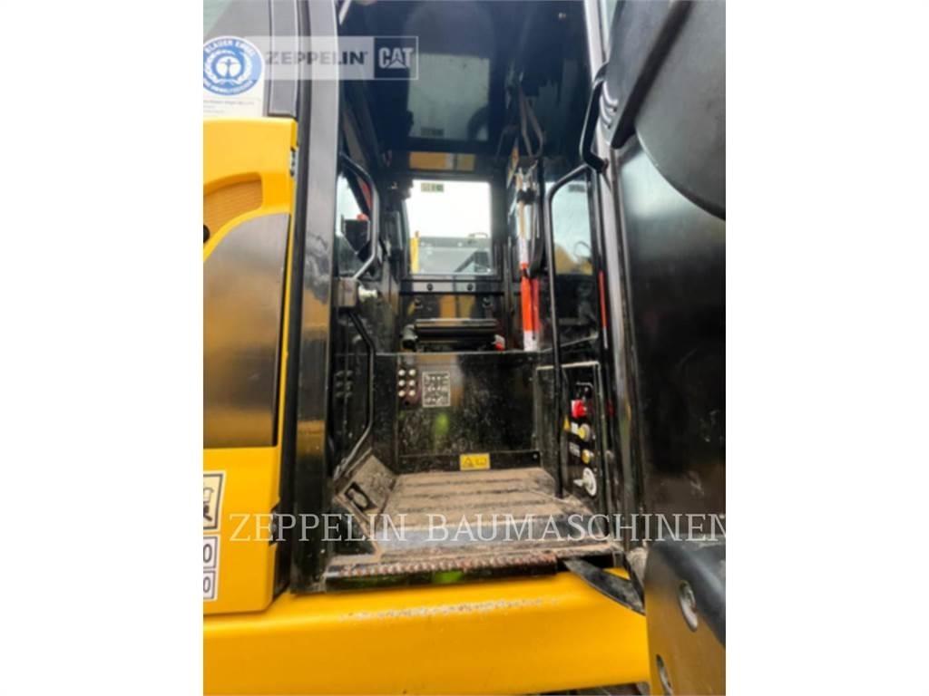 CAT M323F Pyöräkaivukoneet
