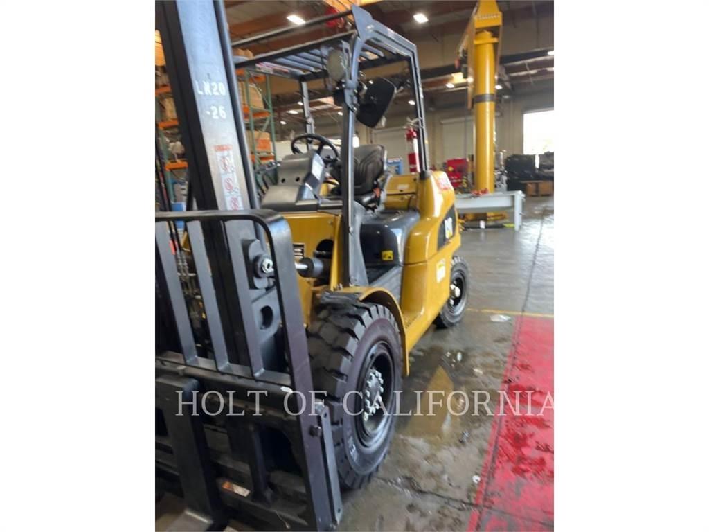 CAT MITSUBISHI DP45N1 Dieseltrukit