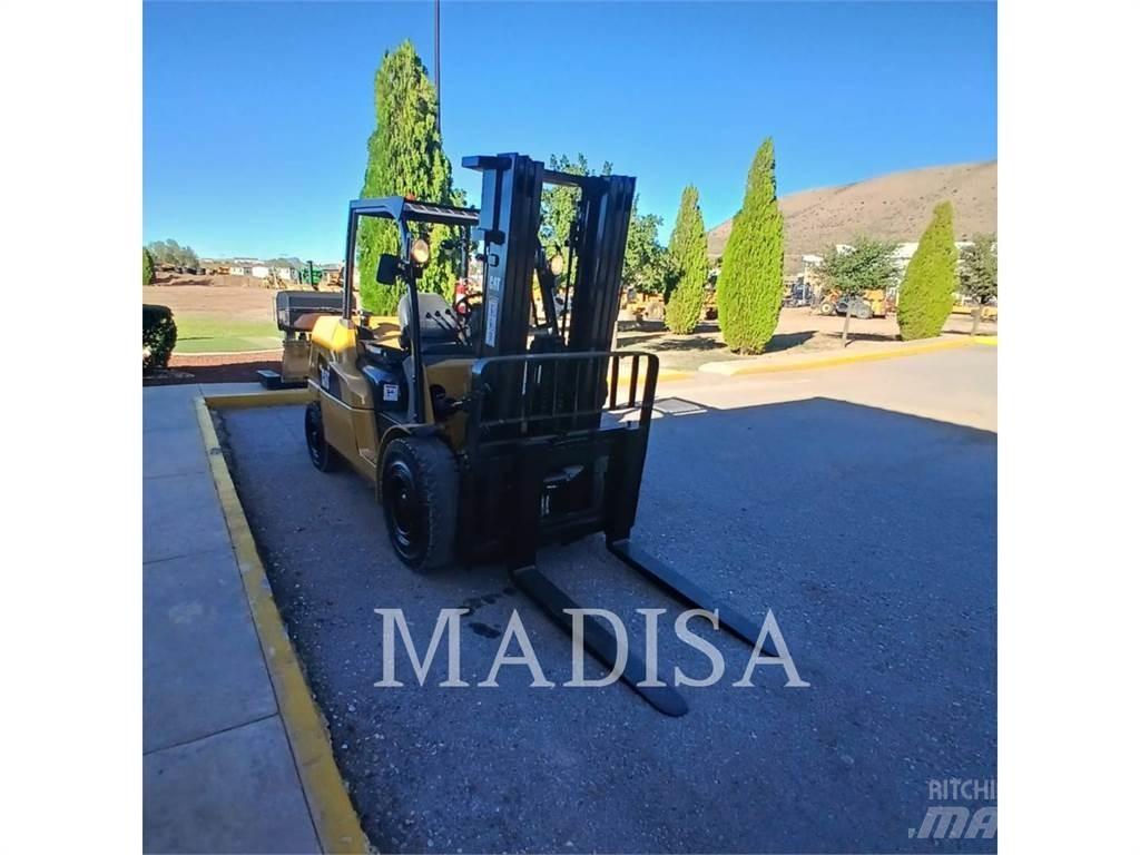 CAT MITSUBISHI PD11000 Dieseltrukit