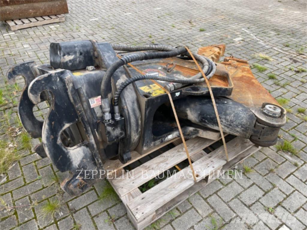 CAT MP318 Leikkurimurskaimet