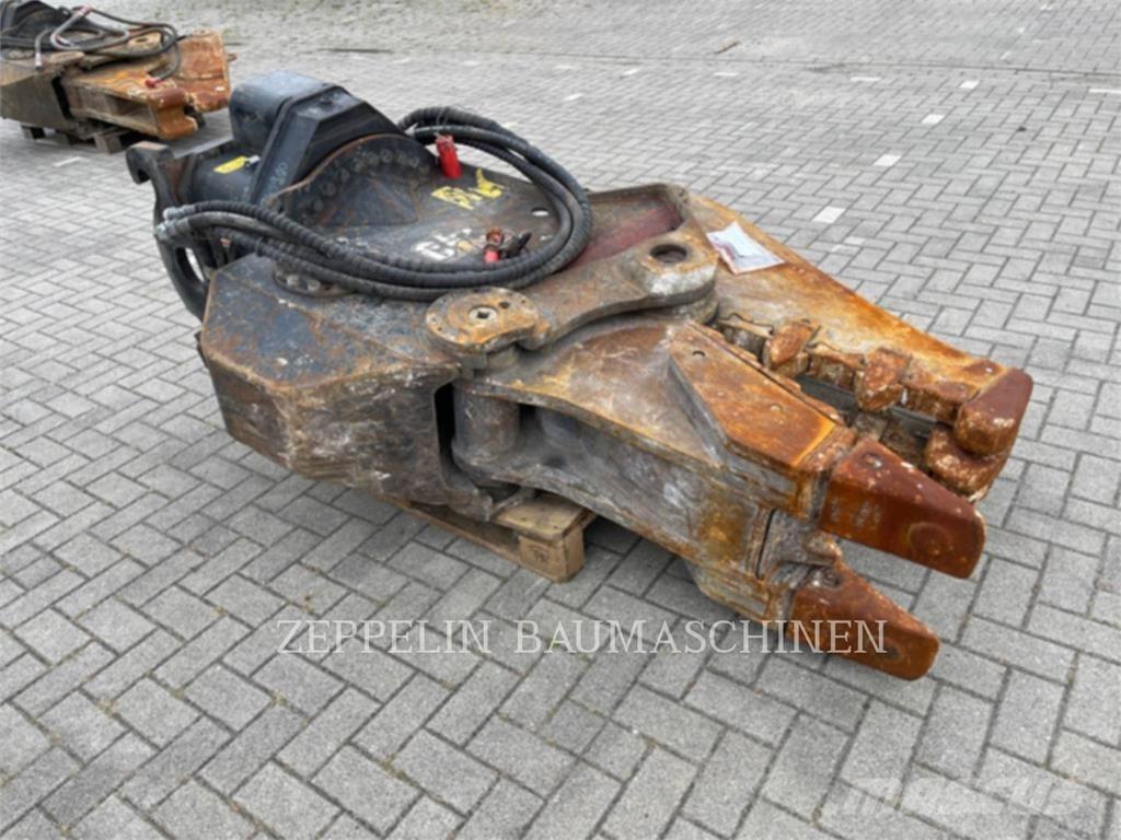 CAT MP318 Leikkurimurskaimet