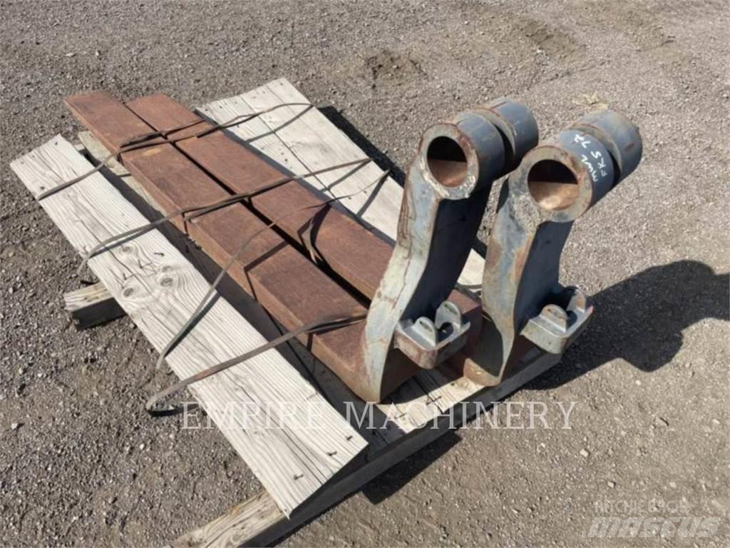 CAT MWL FKS72 Trukkihaarukat