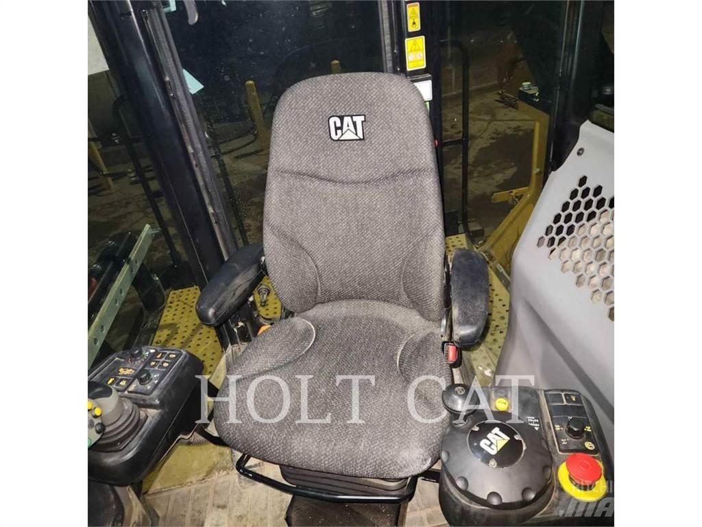 CAT RM400 Asfaltin uusiokäyttölaitteet