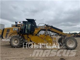 CAT RM400 CAB Asfaltin uusiokäyttölaitteet