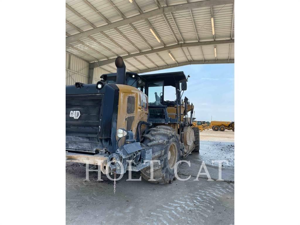 CAT RM400 CAB Asfaltin uusiokäyttölaitteet