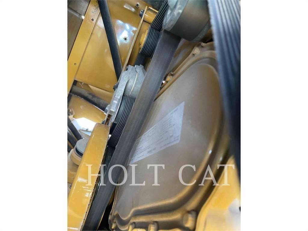 CAT RM400 CAB Asfaltin uusiokäyttölaitteet