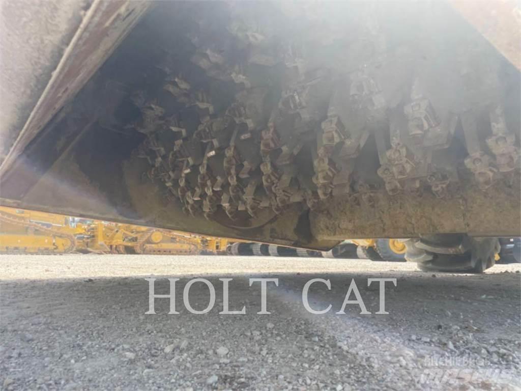 CAT RM400 CAB Pyöräkuormaajat