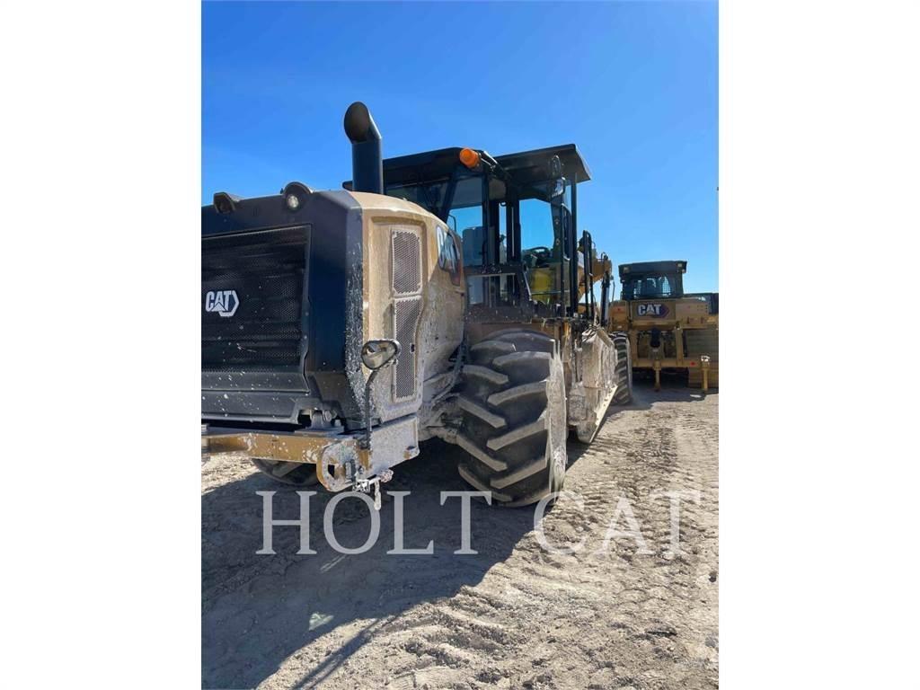 CAT RM400 CAB Asfaltin uusiokäyttölaitteet