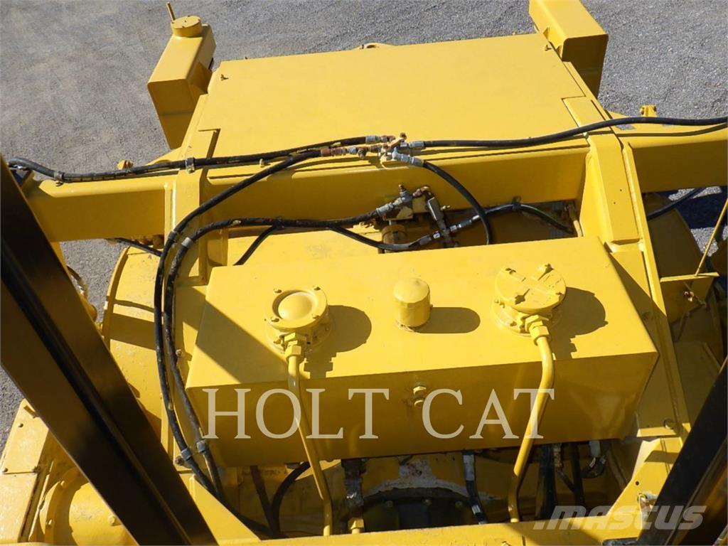 CAT RR-250B Asfaltin uusiokäyttölaitteet