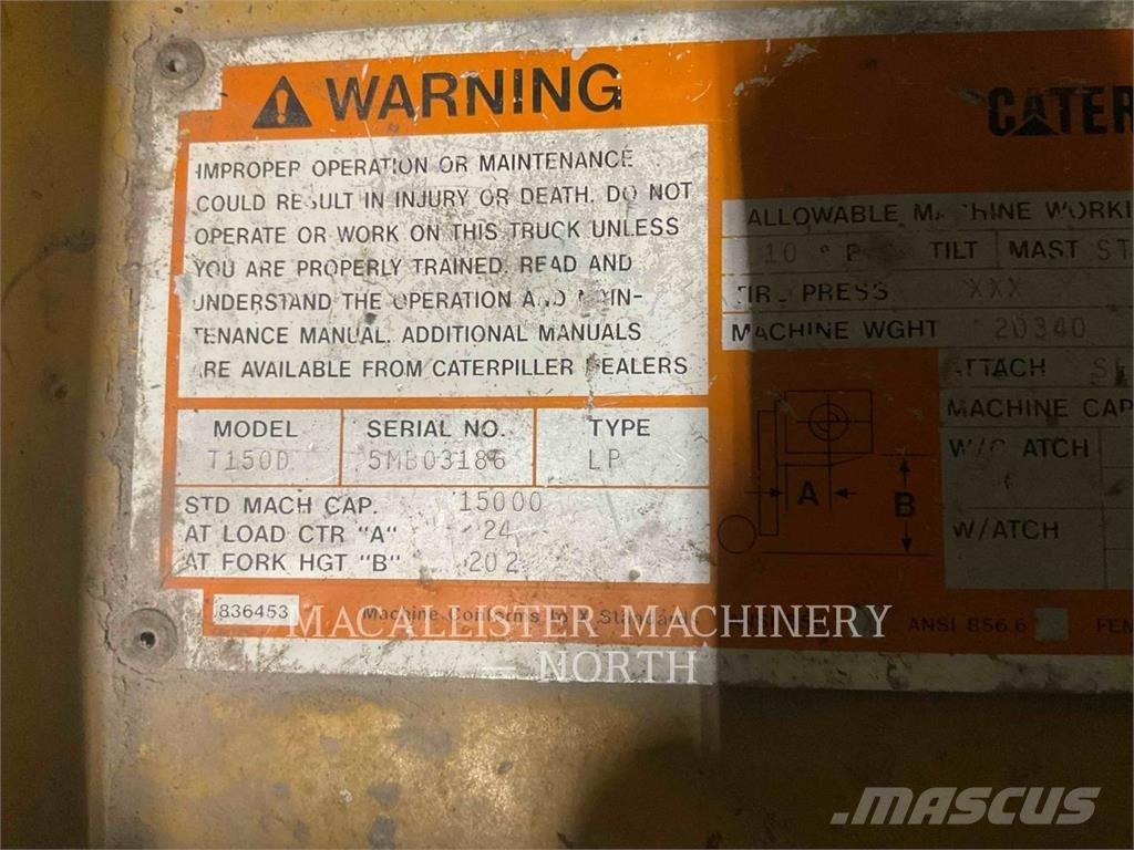 CAT T150D Muut haarukkatrukit