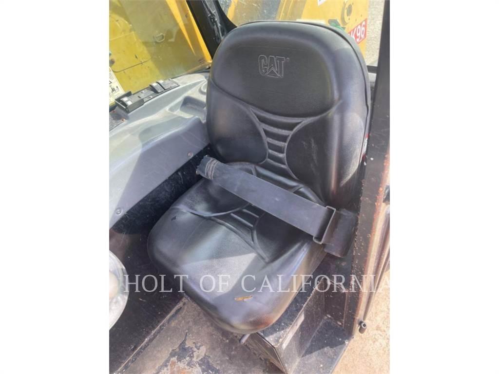 CAT TH255 Kurottajat