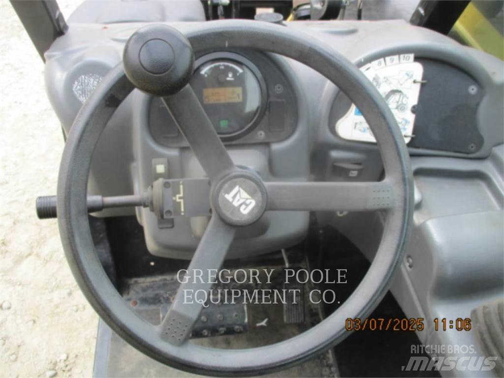 CAT TH255C Kurottajat