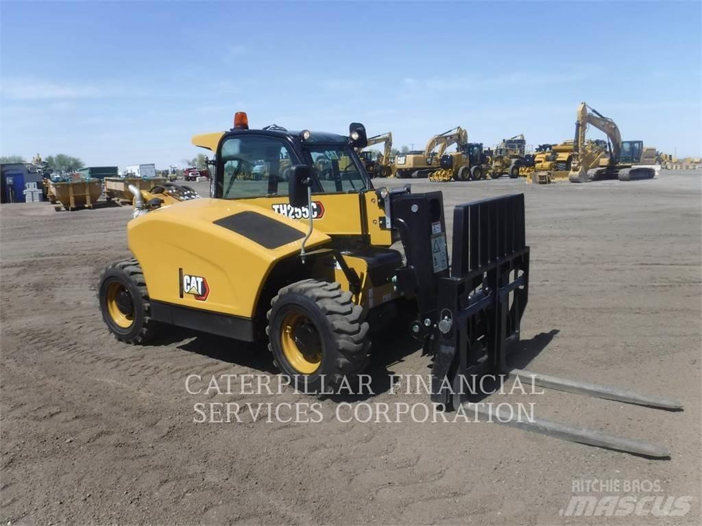 CAT TH255C Kurottajat