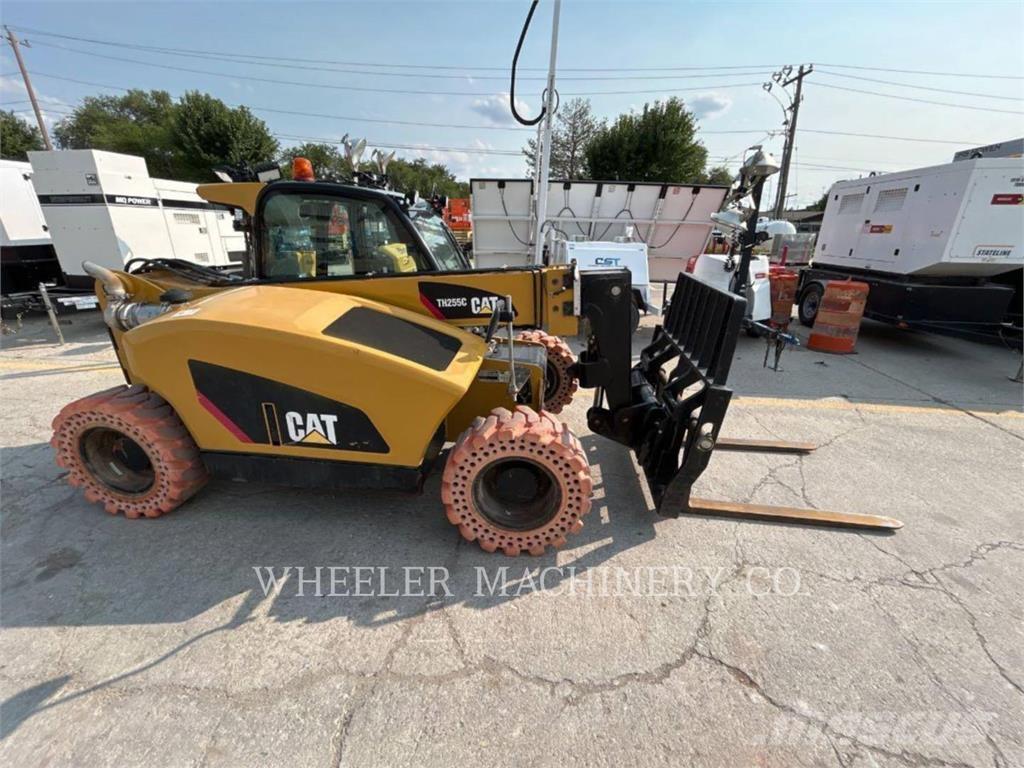 CAT TH255C CB Kurottajat