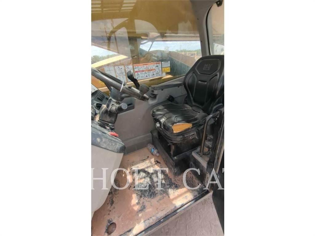 CAT TL1055 Kurottajat