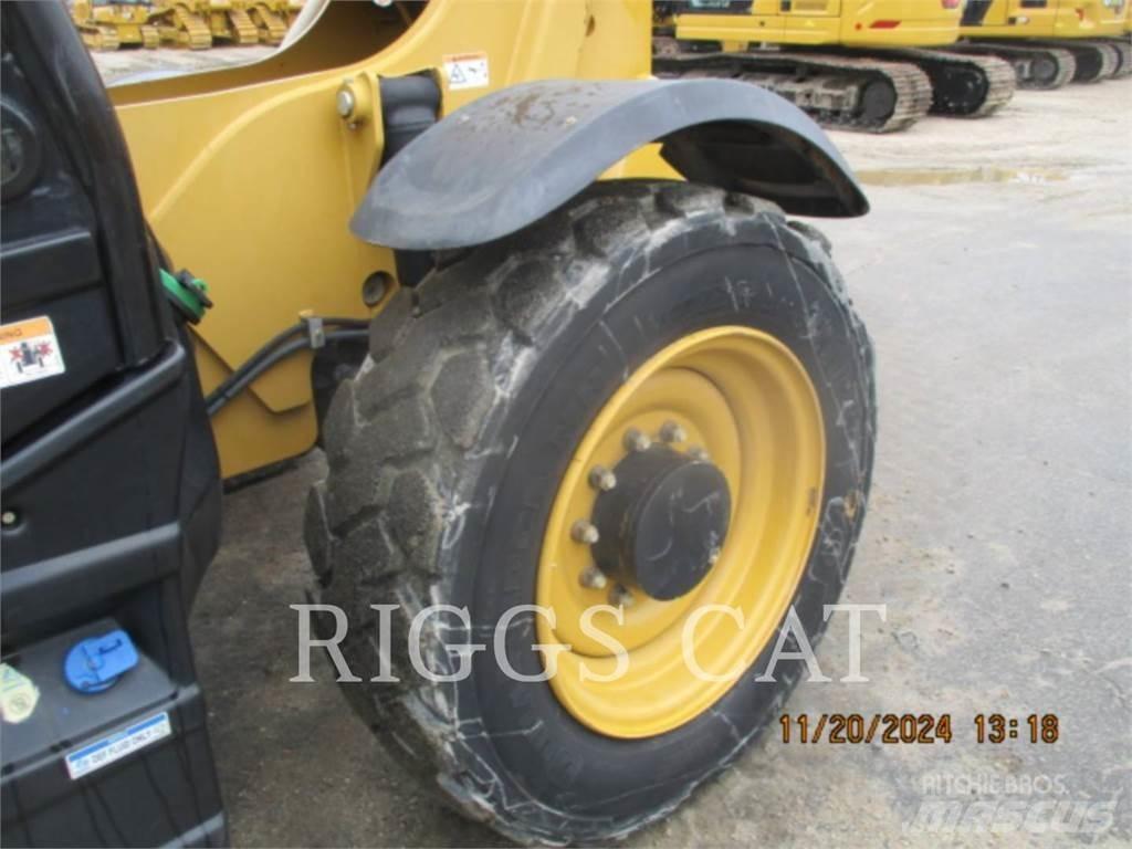 CAT TL1055D Kurottajat