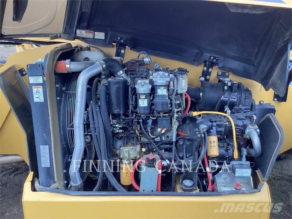 CAT TL1055D Kurottajat