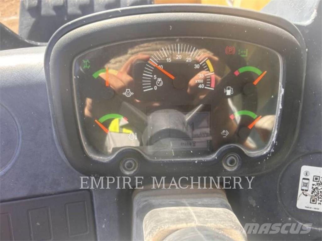 CAT TL1055D Kurottajat