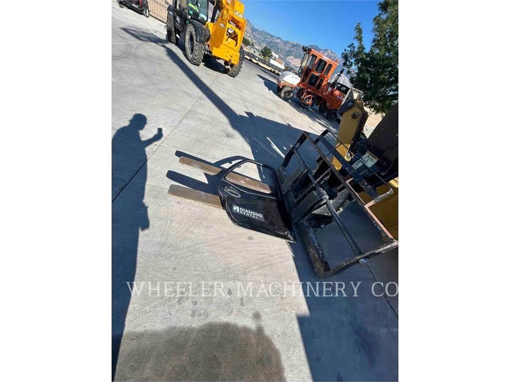 CAT TL1055D CB Kurottajat