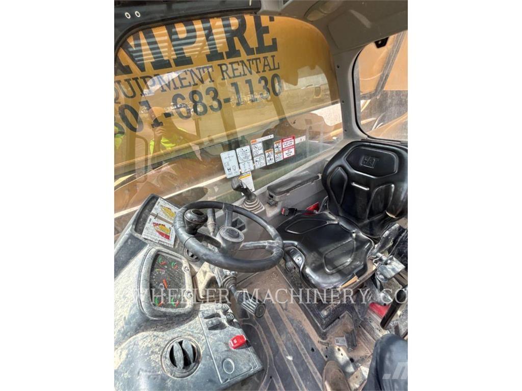 CAT TL1055D CB Kurottajat