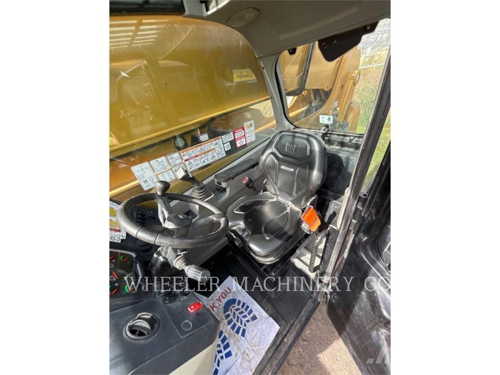 CAT TL1055D CB Kurottajat