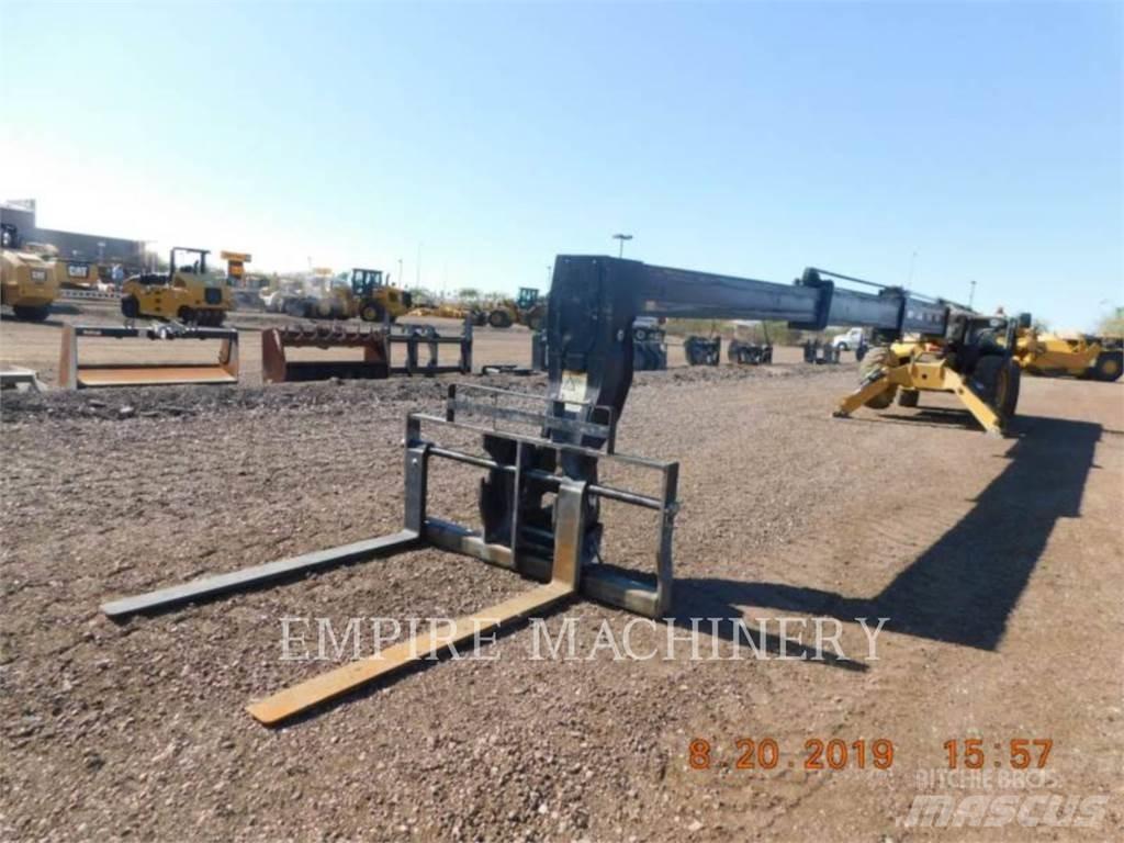 CAT TL1255D Kurottajat