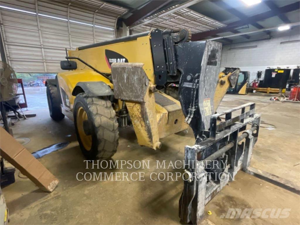 CAT TL1255D Kurottajat