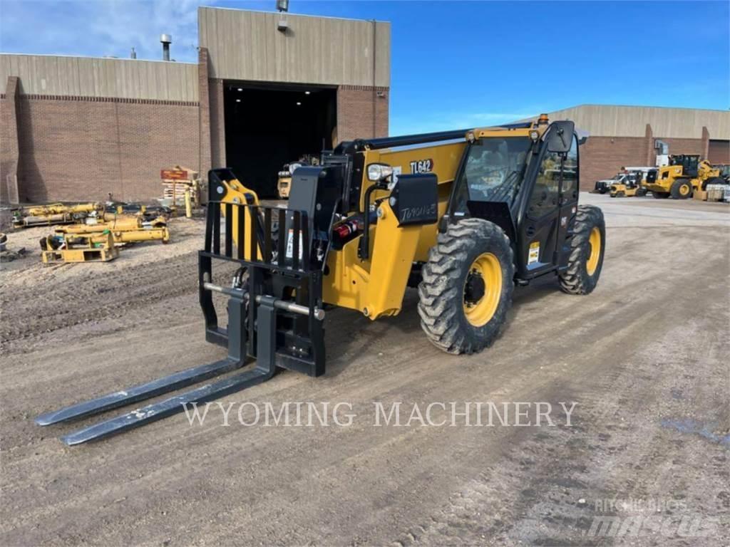 CAT TL642 Kurottajat