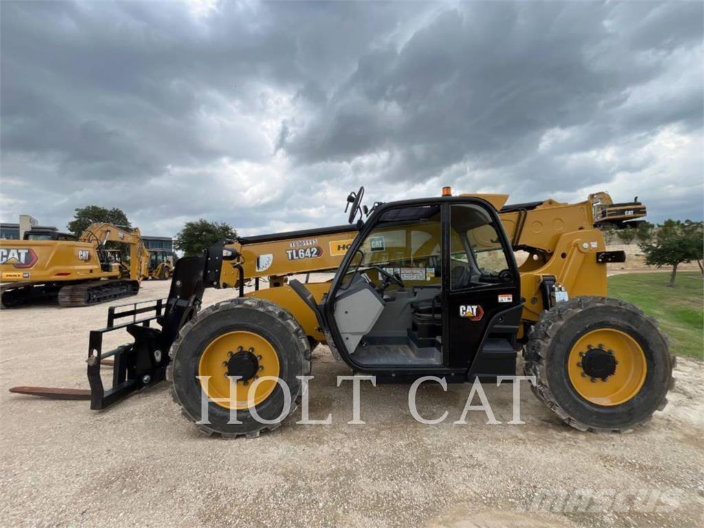 CAT TL642 Kurottajat